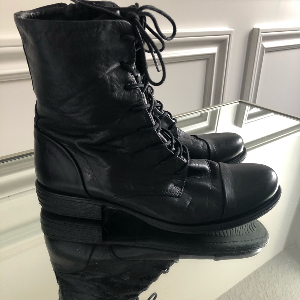 Ankle boot